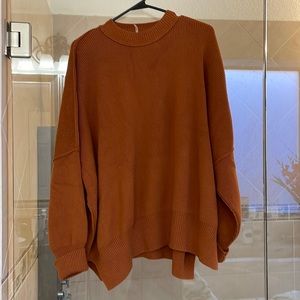 Freepeople size small sweater , worn once.